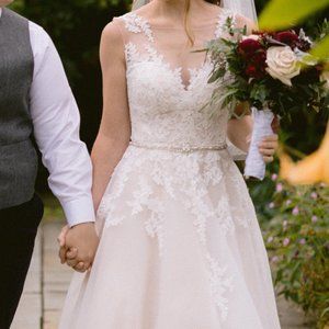 Maggie Sottero Olivia Gown WITH Veil